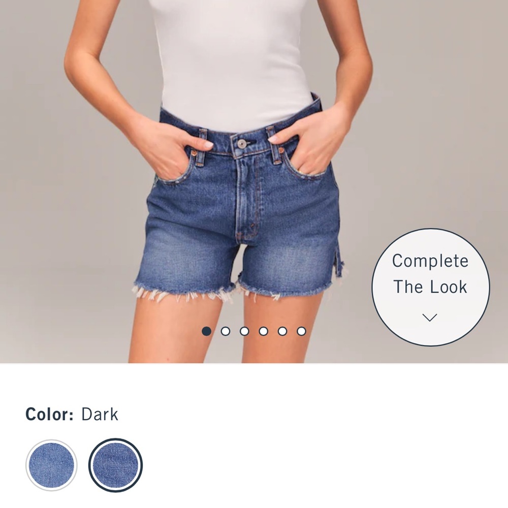 NWT Abercrombie 4” High Rise Mom Short
